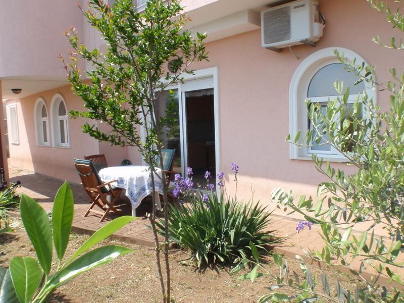 Villa Mihaela Ичичи Экстерьер фото